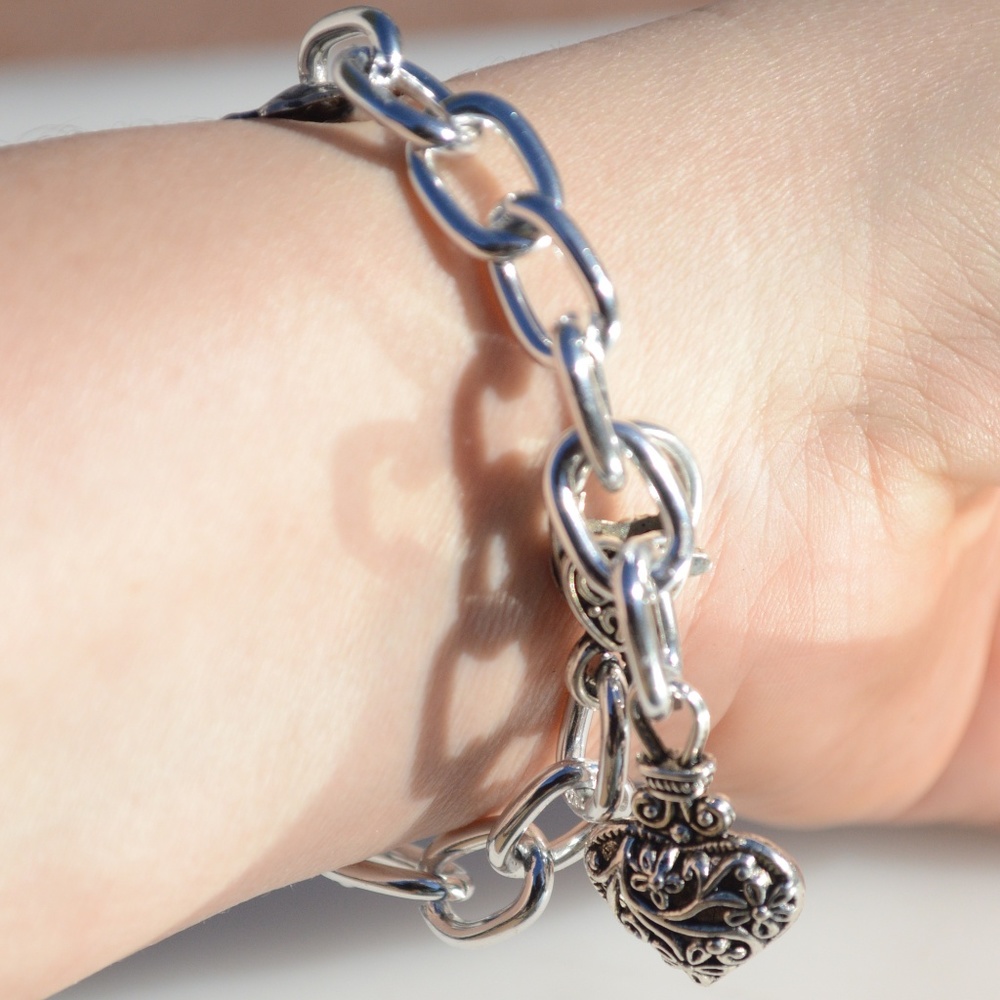 Floral Link Handmade Cuff Bracelet Roses Heart - Picture 3 of 8